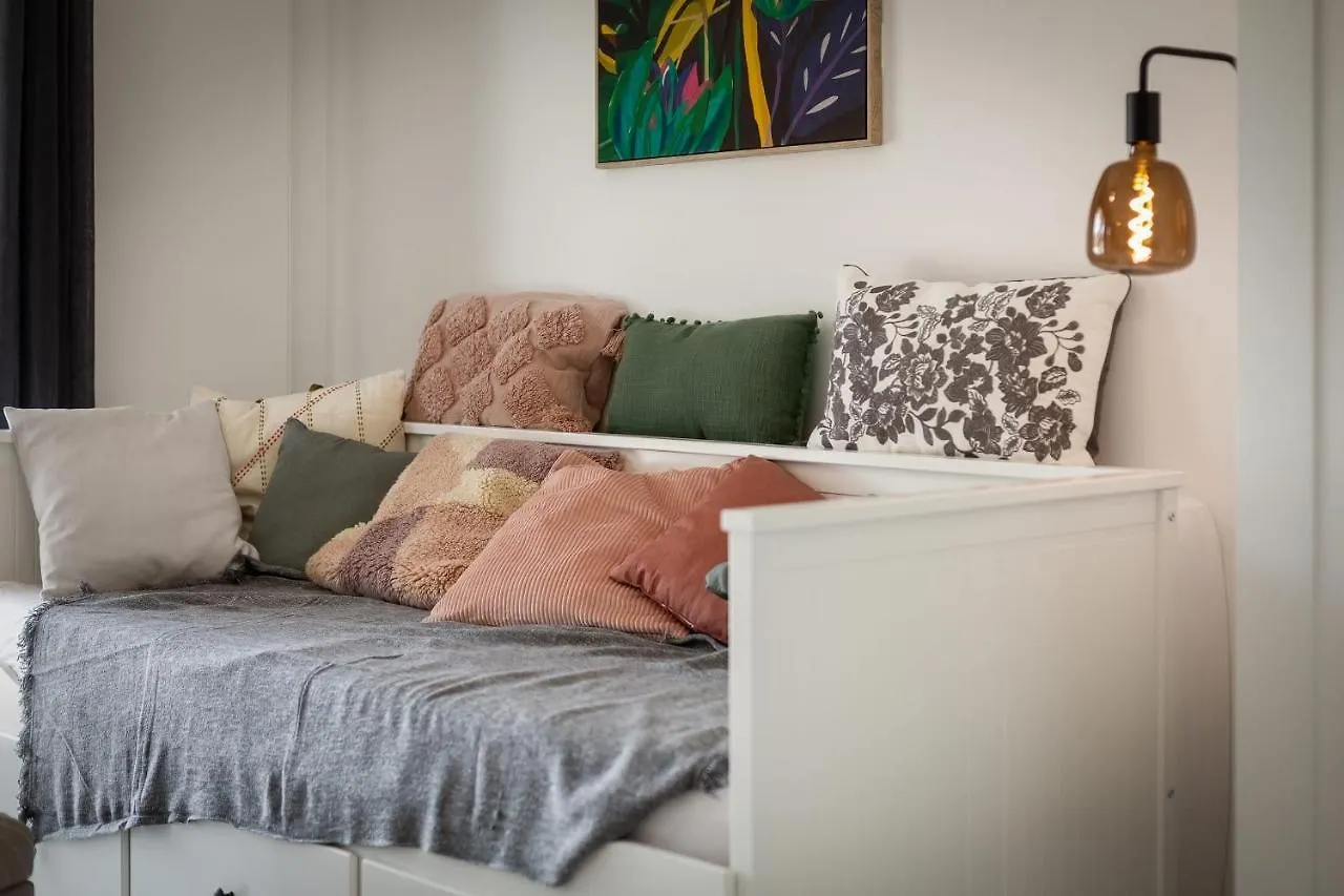 Emergence - Beautiful Studio For 2 People Balcony And Garage Annecy 0*,  France